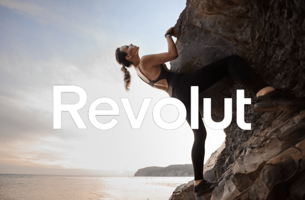Revolut 在英國面臨合規挑戰？今年大賺19億但仍未取得英國銀行執照