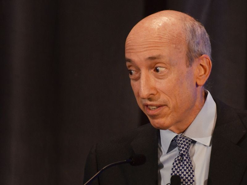 Coinbase’s SEC Clash Faces First Major Test as Judge Weighs Longshot Dismissal