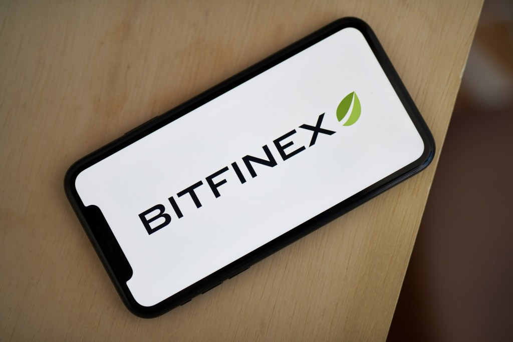Bitfinex 無預警暫停交易，團隊：因異常效能維護中