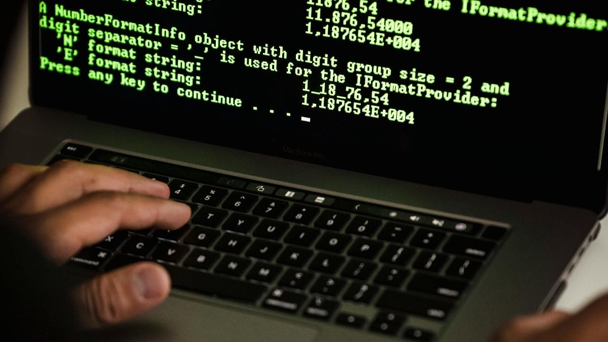 香港证监会4月首个可疑平台  “Sure X”以加密货币的教育为名无牌推销平台服务