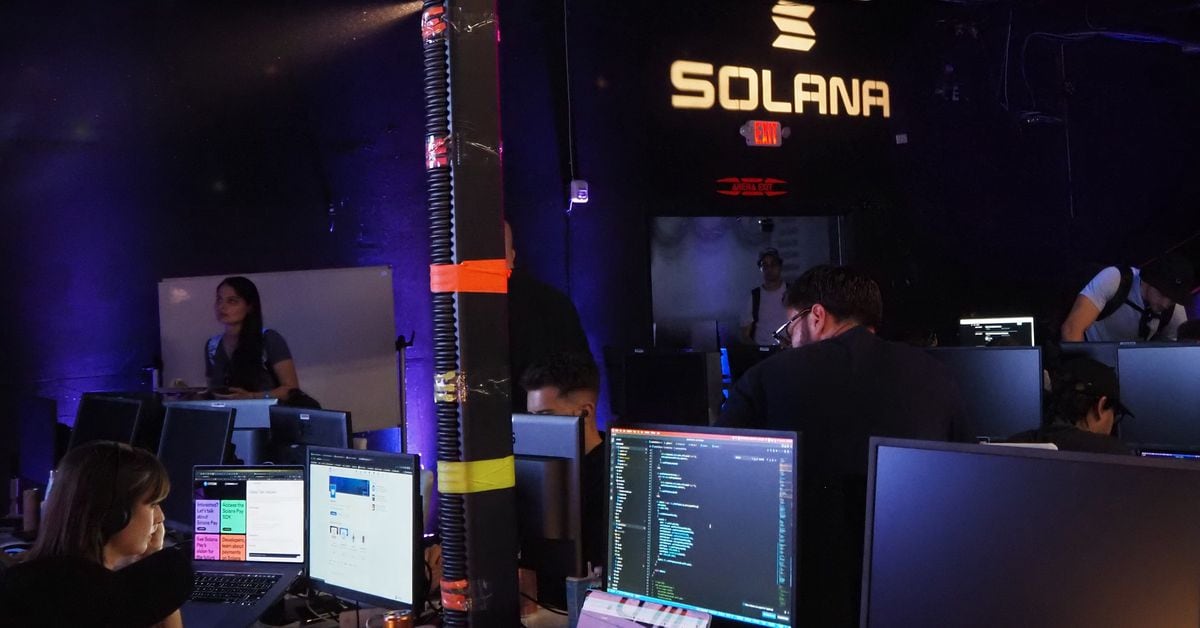 Prominent figures within the Solana network are engaged in a battle against private mempool operators.