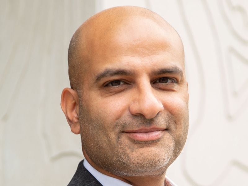 Standard Chartered-Backed Zodia Markets to Buy Elwood Trading Desk