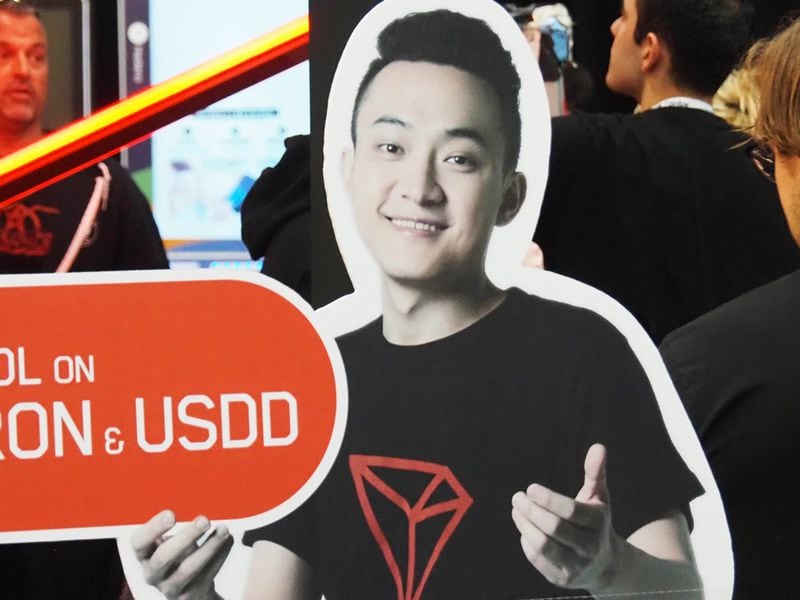 DeFi Lending Giant Sky Sets Vote to Offload Wrapped Bitcoin as Justin Sun Concerns Linger