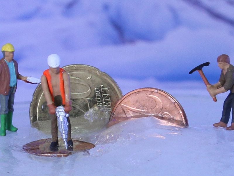 Maximizing Bitcoin per Share: A New Corporate Strategy