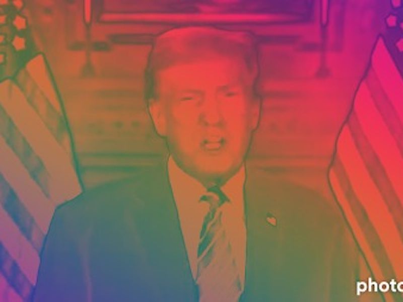 Trump-Touted Crypto Website Crashes as Token Sale Goes Live, With Just 1.7% of Target Sold