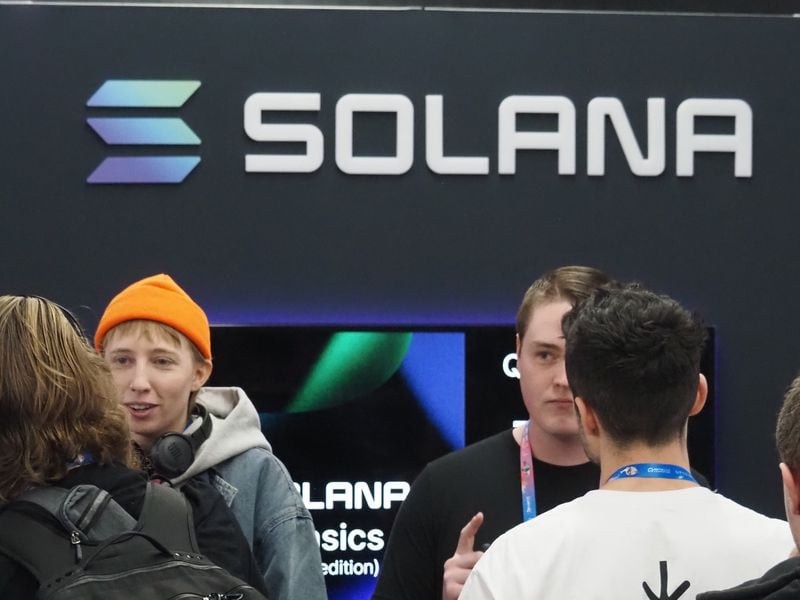 Solana’s SOL Surges to Record High Above $260