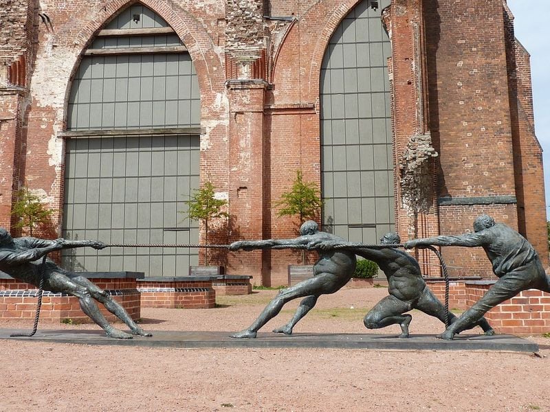 Bitcoin Retail Investor Selling Signals Coming Pullback, but There Might be a Catch