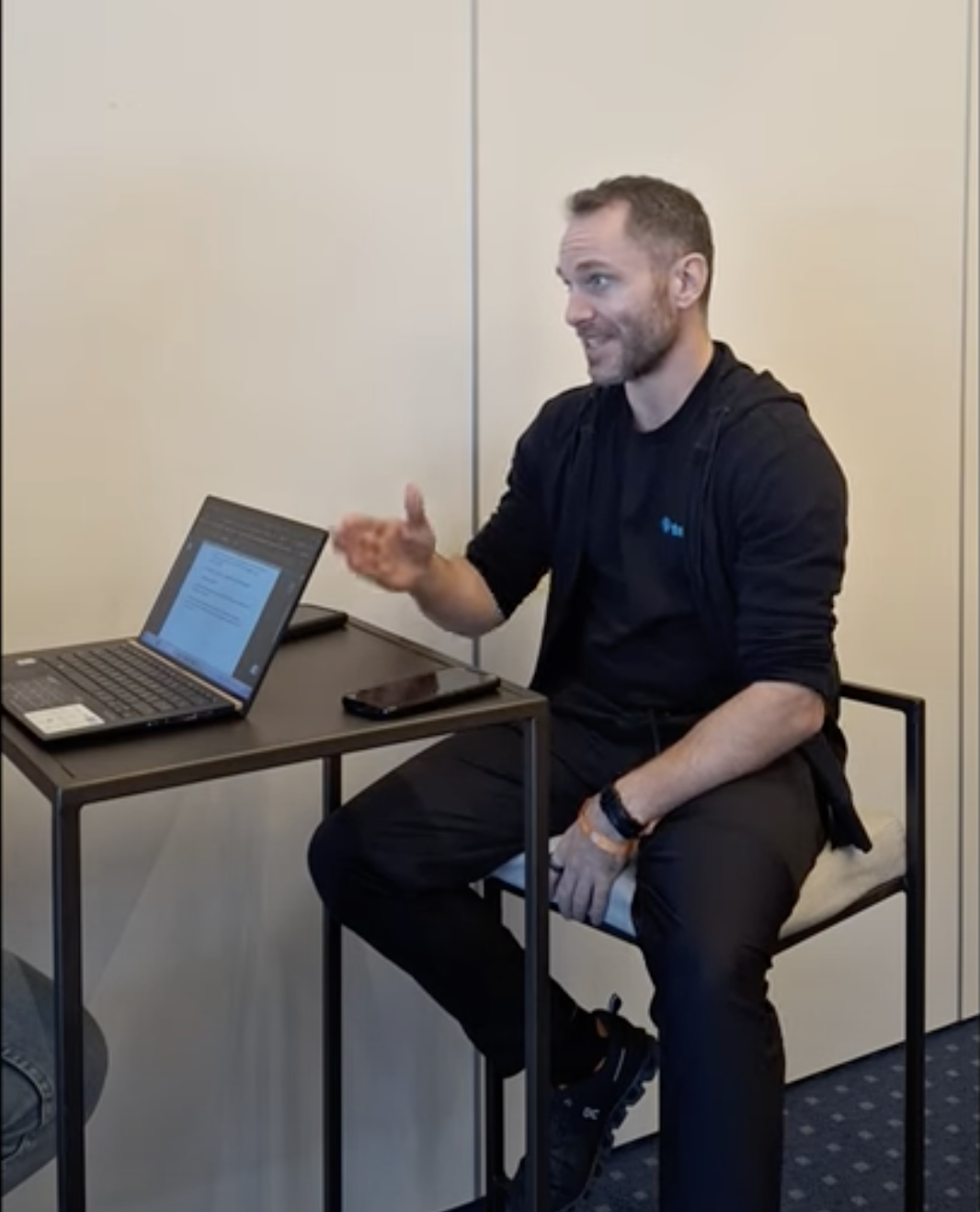 Tether 停止支持歐元穩定幣 EURt,轉向支持 MiCA 合規穩定幣 EURQ 和 USDQ