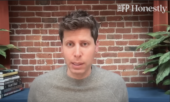 ​Altman 談 AI 競爭與馬斯克衝突：他只想把 OpenAI 整合到特斯拉，美國需加大 AI 晶片投資力度