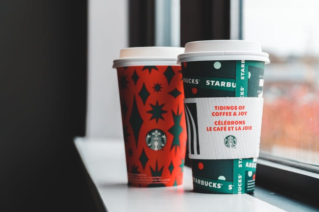 ​不做咖啡了！Starbucks 聯合工會在全美串連發起史上最大罷工