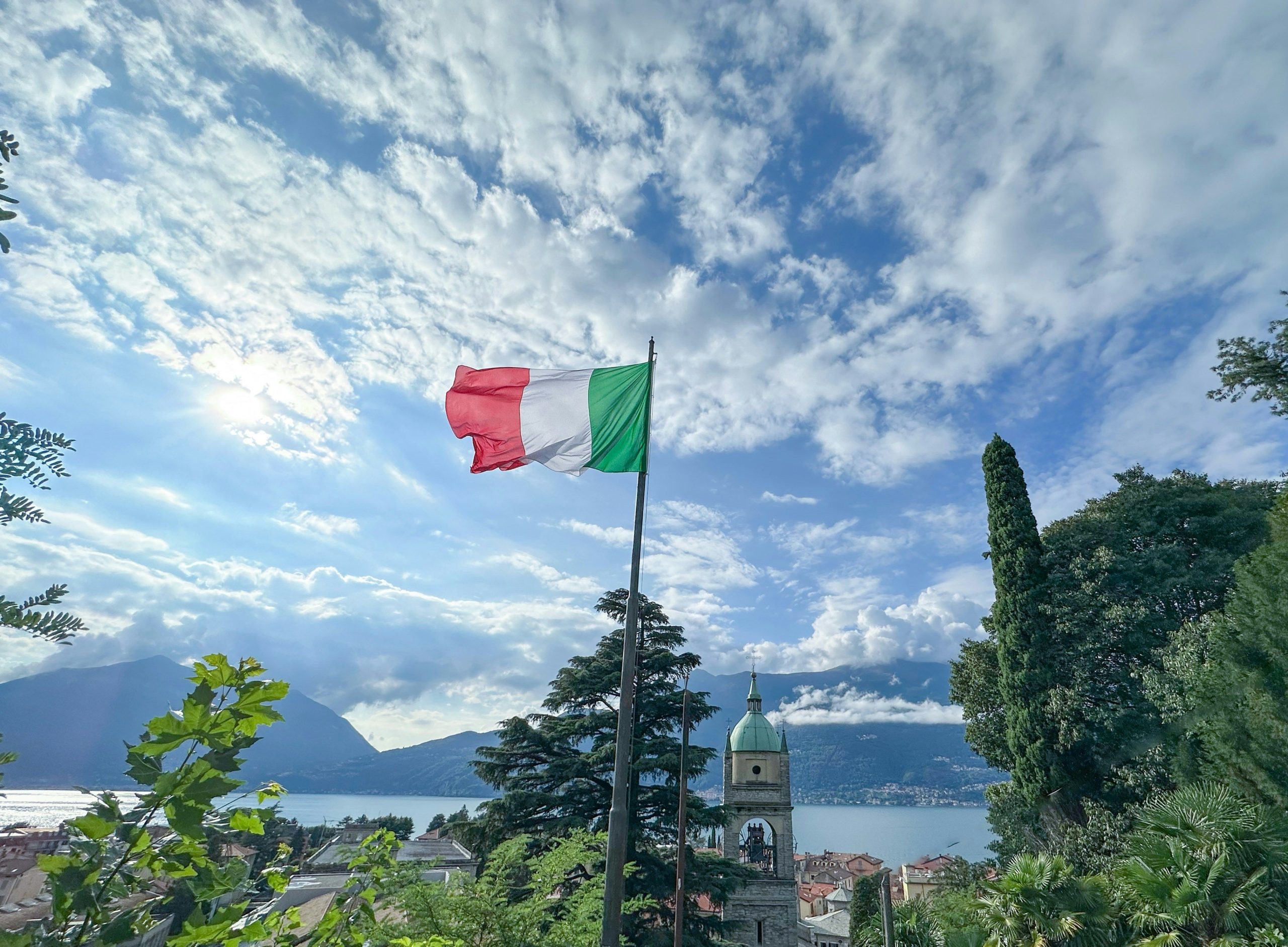 One of Italy’s Largest Banks Buys $1M Worth of Bitcoin: Report