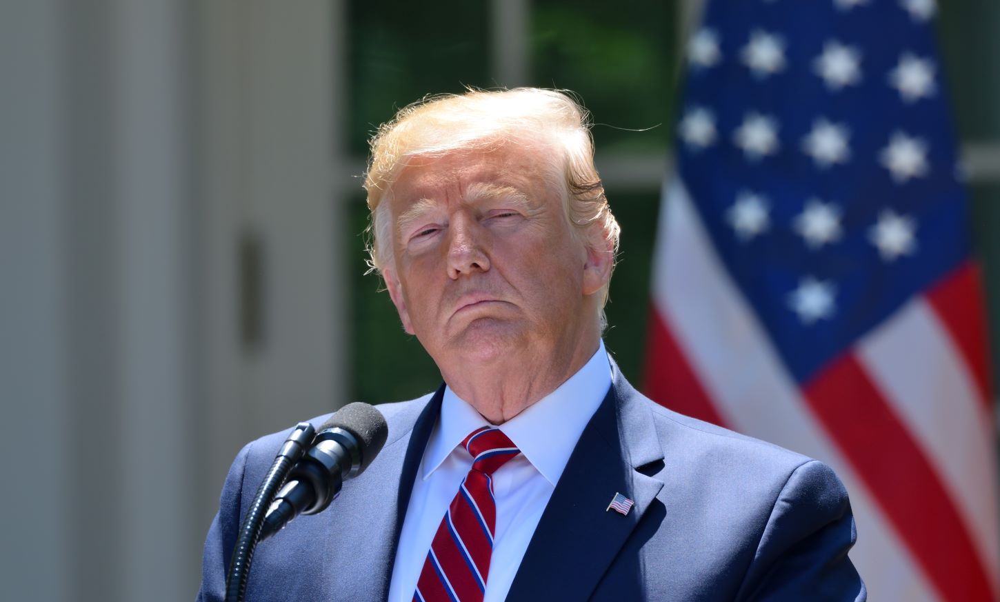 Bitcoin Slumps to Near $94K as Asia Traders Ponder Over Trump’s Trade War