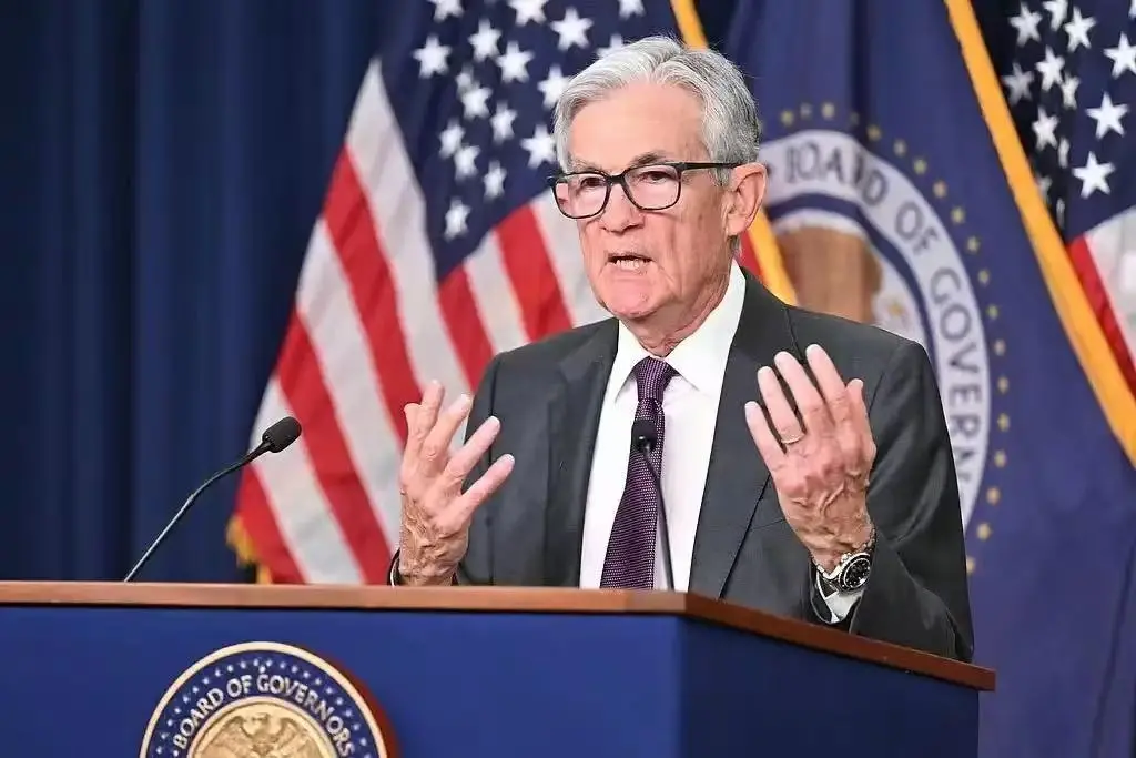 火币成长学院:加密市场宏观研报:美联储维持利率不变,流动性拐点已至,比特币或将触底反弹