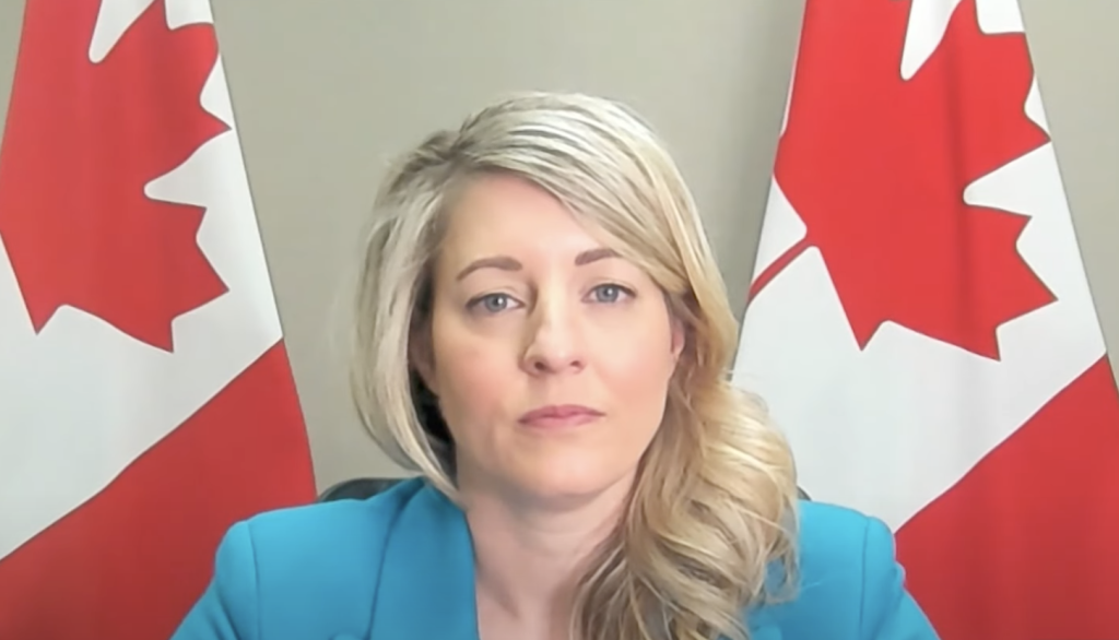 ​美國併吞加拿大？外交部長 Joly 回擊川普關稅：1,000 億鎂報復性關稅即將開始