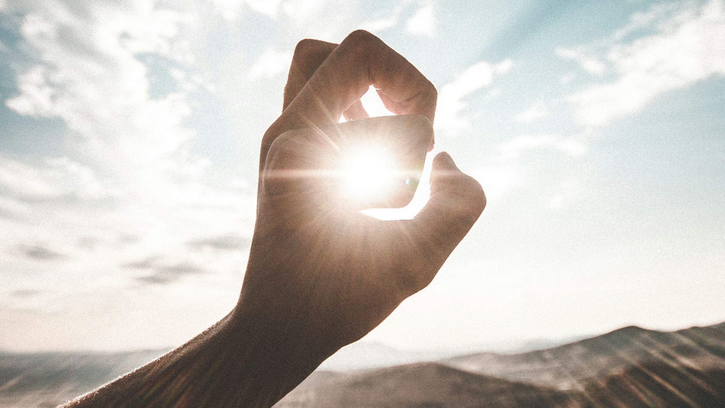 Crypto Daybook Americas: Bitcoin’s Bullish Seasonality Nears as $31.8B Dry Powder Awaits