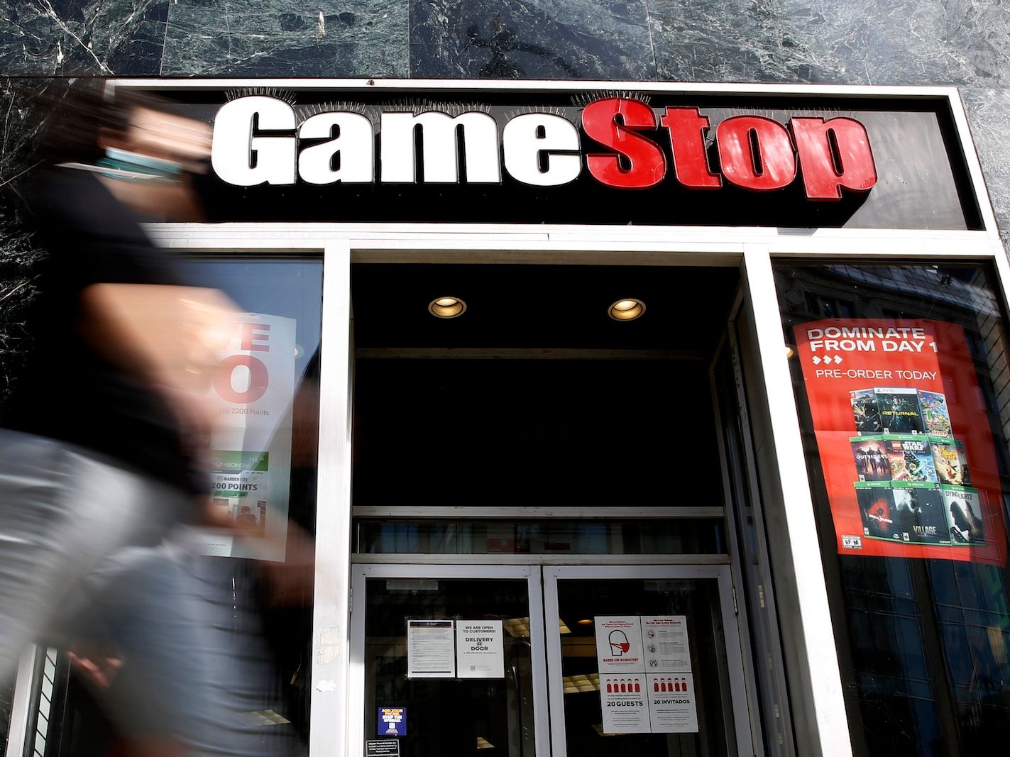 GameStop Has $1.5B of Bitcoin Buying Power After Closing Convertible Note Sale