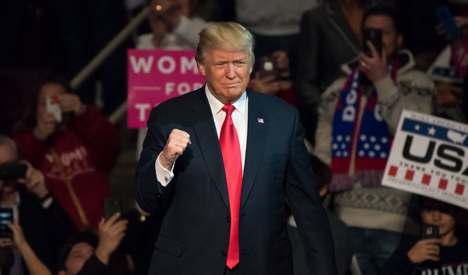 Is Hope a Strategy? Bitcoin Reclaims $85K Ahead of Trump ‘Liberation Day’ Tariff Announcement