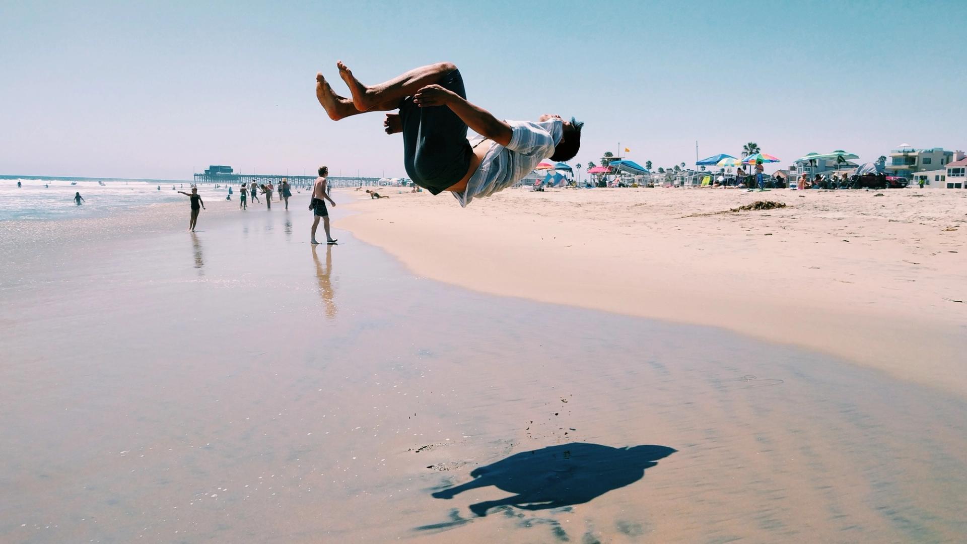 Monero’s Market Cap Flips Litecoin and Toncoin as XMR Enters Top 25 Tokens