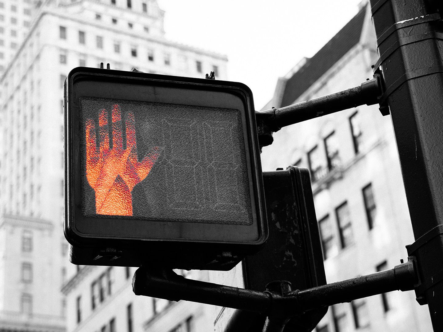 Bitcoin Backs Off Quickly From Record High as Interest Rate Surge Hits Risk Assets