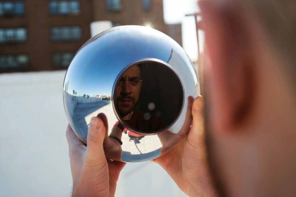 我的 World ID 虹膜數據安全嗎？以太坊創辦人 Vitalik 大談 ZK 技術結合數位身分三大風險 