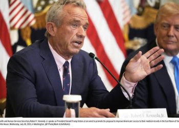 美國取消 mRNA 新冠疫苗資助，傳染病學家憂心新冠再度爆發時來不及生產 