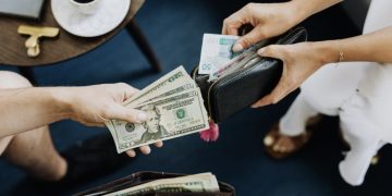 Strive以全股交易併購 Semler Scientific，溢價高達 210%，是套利的好機會嗎？ 