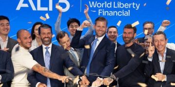 WLFI 共同創辦人竟是美國房地產巨頭！ 揭露核心成員背景與利益牽扯 