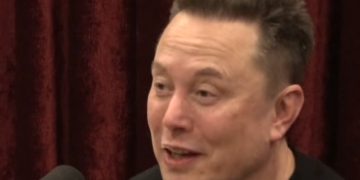 Elon Musk 推出「X Chat」挑戰 WhatsApp 與 Telegram:主打無廣告、類比特幣加密技術