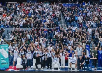 零佣金之后的战场，抢占「发现与讨论层」的人才是新券商