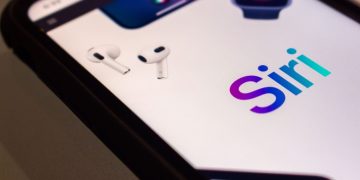 年砸 10 億美元!蘋果確認將整合 Google Gemini 升級 Siri,明年春季亮相