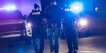 兩名中國男子在香港遭指控強姦,台灣人怒訴:已是性騷擾累犯!曝來自同一幣圈媒體