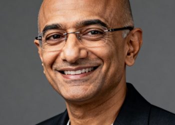 深度解析微軟 AI 大戰略：不投入算力競賽、不押 LLM，要當 AI 代理的全球作業系統 