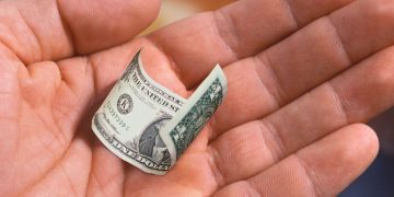 Stream 確定資不抵債!鏈上穩定幣連環爆:Elixir 放棄 deUSD、USDX 脫鉤至 0.5