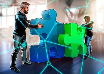 Standard Chartered, Coinbase deepen alliance to build institutional crypto infrastructure