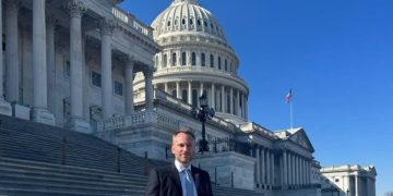 Tether 禁止股東低價賣股,考慮代幣化其股票,目標估值五千億鎂