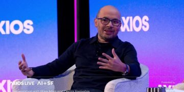 Google DeepMind 執行長:距離 AGI 還需 5 至 10 年,AI 發展機會與風險並行