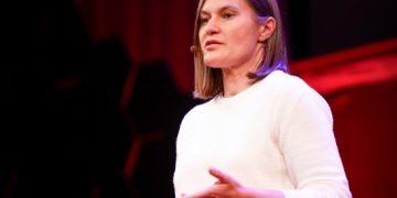 語音 AI 助理不會成功？連續創業家對消費級 AI 市場的七大趨勢預測 