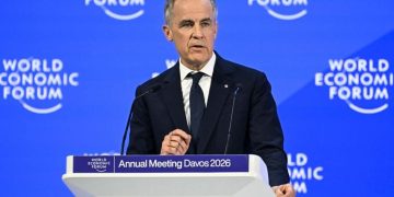 達沃斯論壇｜加拿大總理 Mark Carney 宣告國際秩序瓦解：小國團結對抗大國霸權 