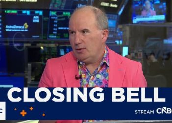 Dan Ives:看好 Salesforce、ServiceNow 等 SaaS 業者,市場低估其 AI 應用潛力