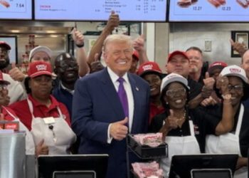 川普宣布全球關稅從 10% 升至 15%「立即生效」！遭裁定關稅違法後強勢反擊 