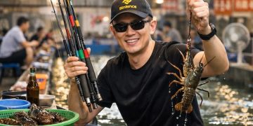 CZ 嘲諷 AI 代理工具「小龍蝦」：號稱解放雙手，結果天天忙著修它 