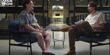 Palmer Luckey 談核武、美伊戰爭與 Anthropic 爭議 