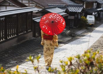 日本 AI 新創 Sakana AI 與讀賣新聞合作，將中共認知作戰背後敘事揪出來 