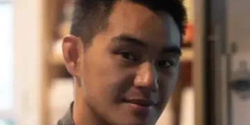 AI 时代的“PayPal 黑帮”，从一起实习到身价亿万