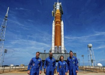 Artemis II 發射倒數中，NASA 為太空人重返月球做準備 