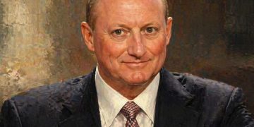 Greg Abel 接掌波克夏 100 天：巴菲特接班人，正在改寫投資帝國的管理方式 